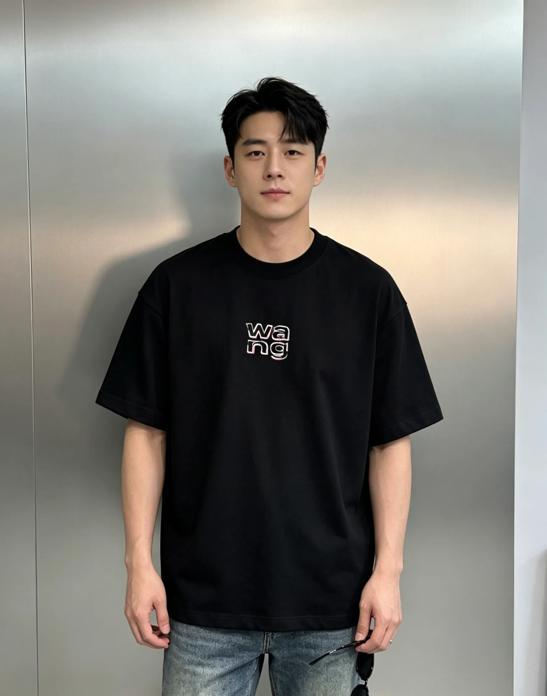 175 ⚜️Alexander Wang New Arrival T . Same Style❤️ 100% ， g Breathable， ！ “wang” . . Oversize ， ， 、 ， get ～ 、 ， . ！ ：Black.Dark Blue.White. .Sizes：S-3XL ❗️（175/145 L）